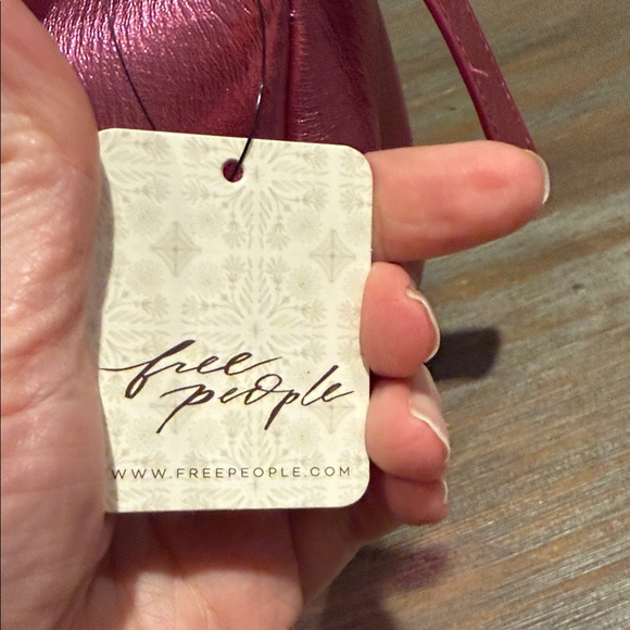 Free People Sabi Metallic Leather Crossbody Bag‎ Sangria Sunrise NWT - Picture 5 of 11